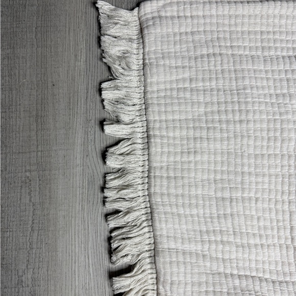 Hearth & Hand Cream quilted standard size pillow sham with fringe-exc - Picture 5 of 9